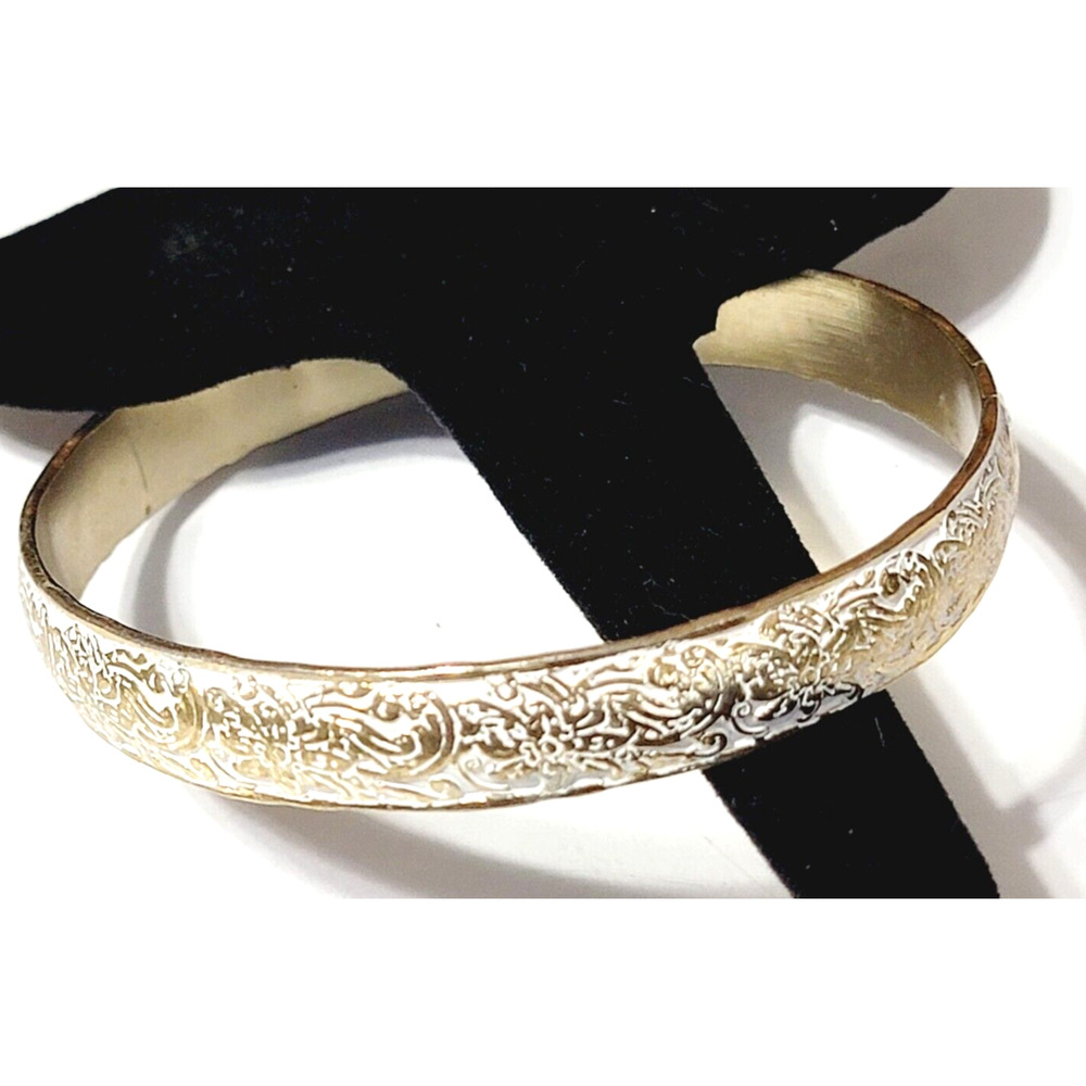 Vintage Floral Bangle Bracelet White Enamel Gold-tone Ornate Jewelry bn-2